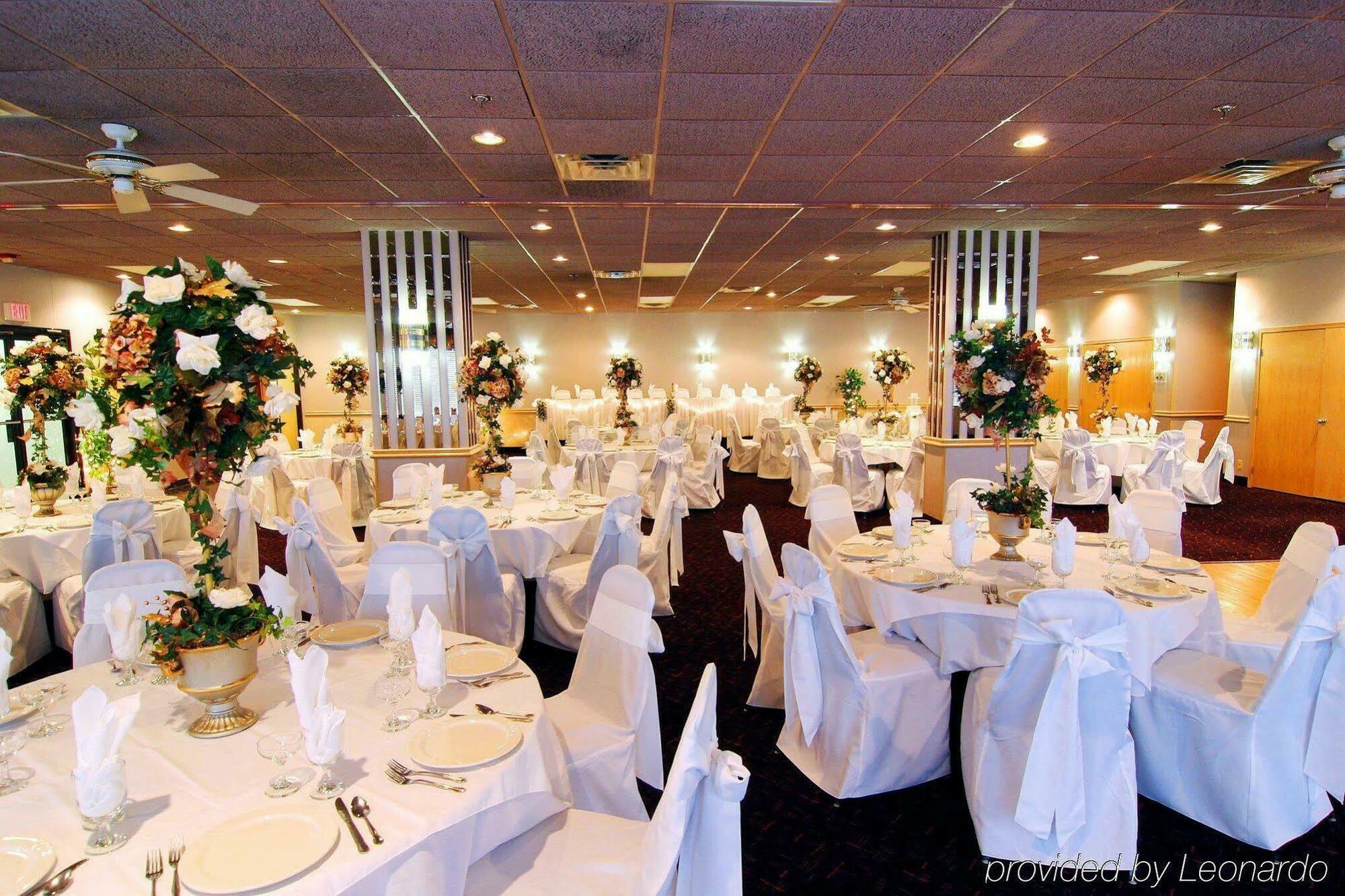 American Inn & Suites Waterford Buitenkant foto